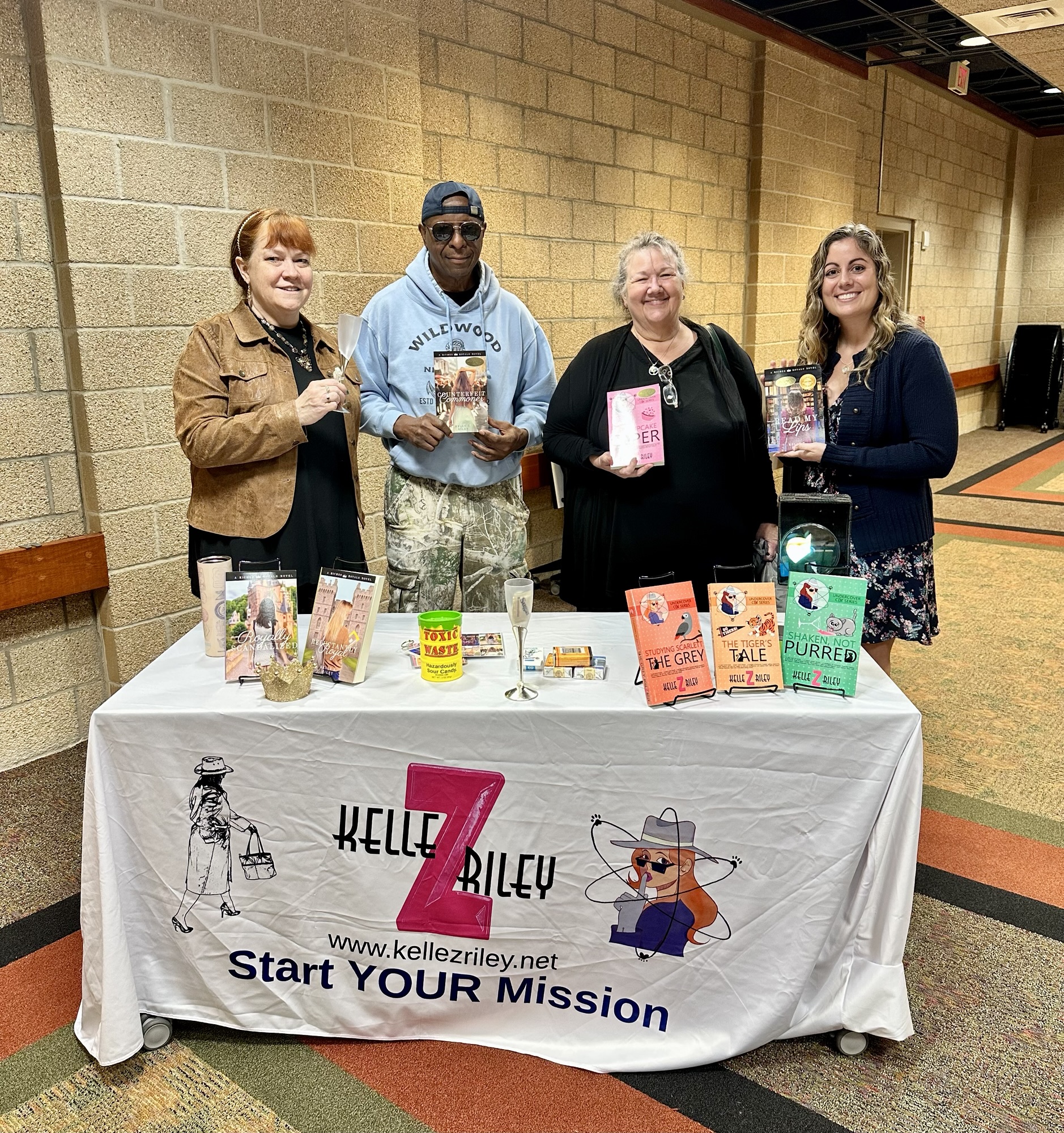 Learning From the Experts: Kelle Z Riley – Author Melody Johnson